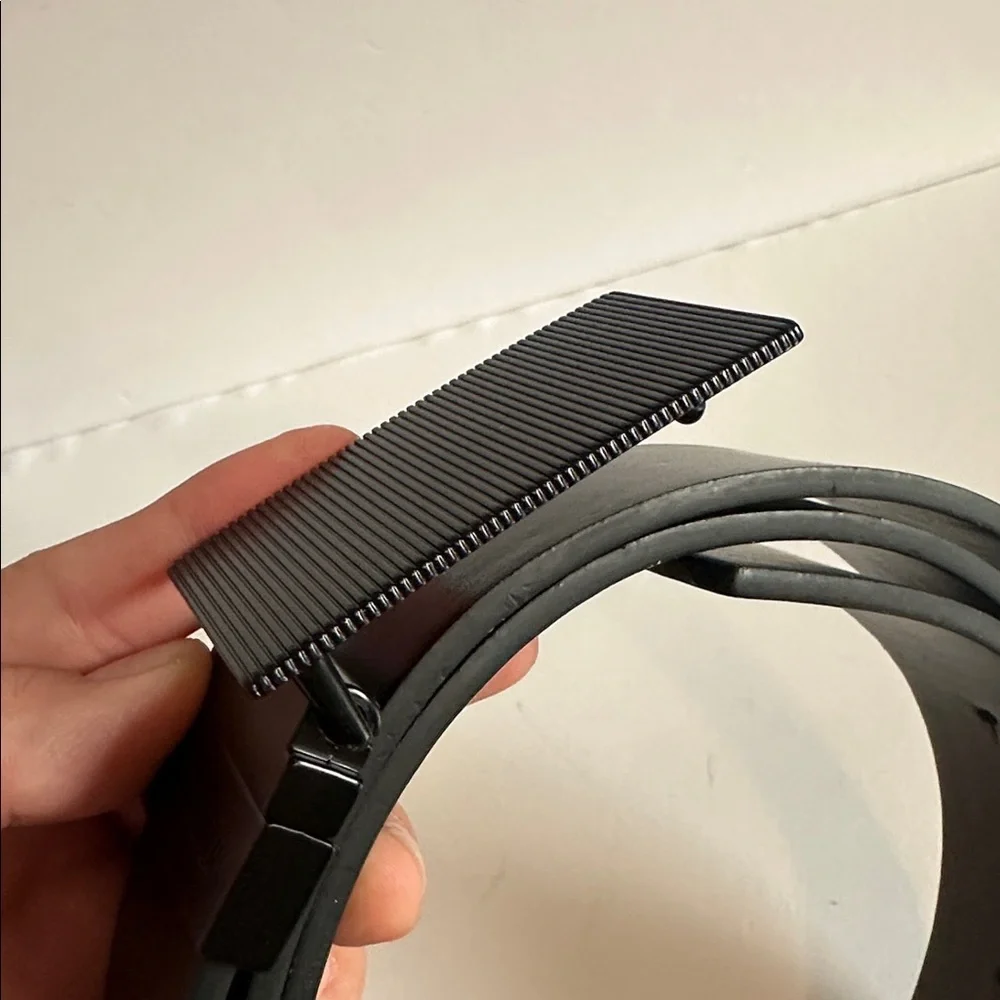 NWOT Steve Madden Textured Black Belt